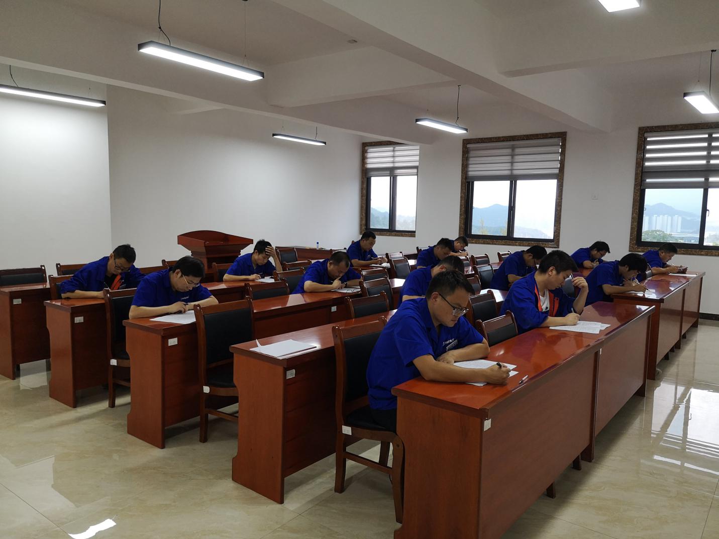 公司開展技術人員技能測試工作